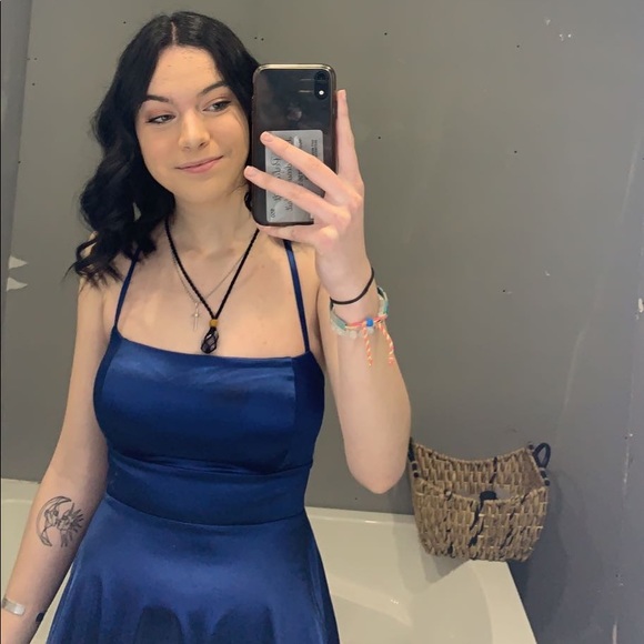 Meet your Posher, Cheyenne - Picture 2 of 2